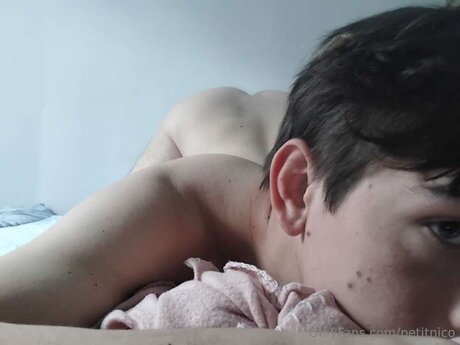 Petitnico 女優 写真