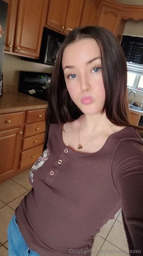 Bxbyjessxoxo 裸のポルノスター 画像