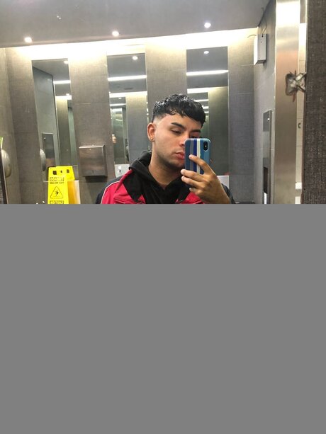 Aaronrodri0 ホットなスター 画像