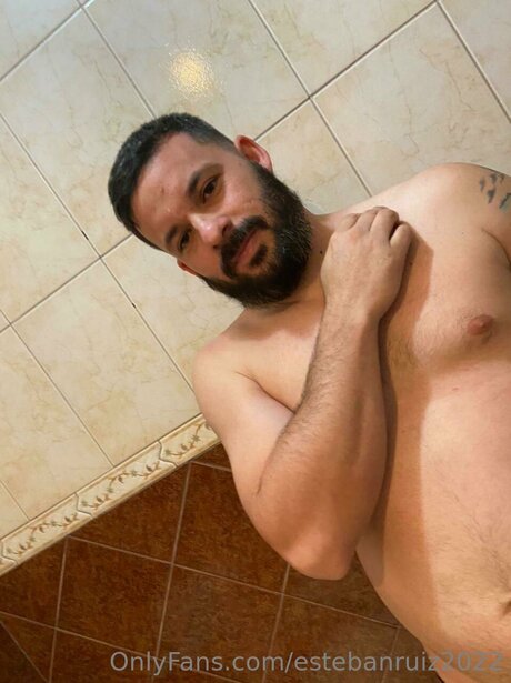 Estebanruiz2022 ポルノスター 写真