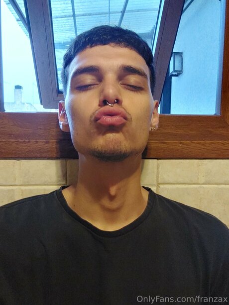 Franzax セクシーモデル 写真