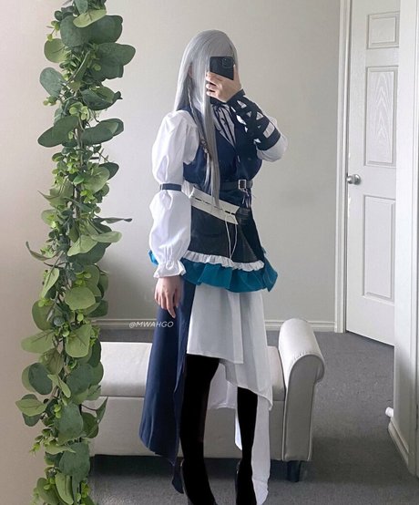 mwahgo スター ヌード 写真