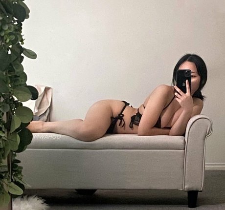 mwahgo エロティックモデル 写真