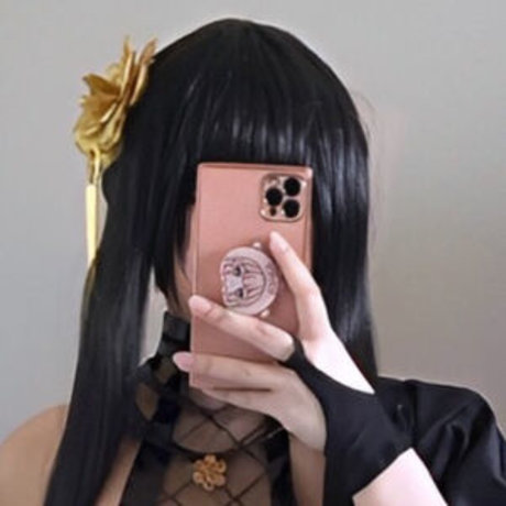 mwahgo かわいいモデル 写真