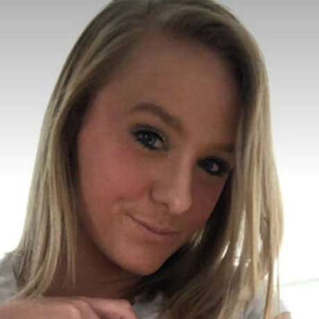 Country Rae ホット女優 画像