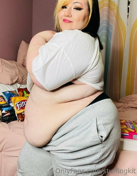 アマチュアペッギングOnlyFans ホット 画像