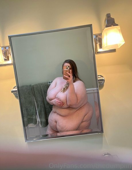thedumplin ポルノスター HD 画像