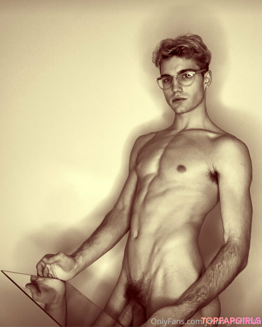 hazel hoffman 独占モデル 写真