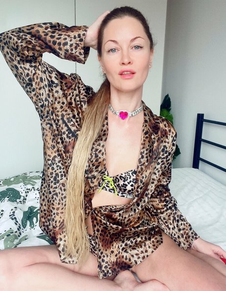 bella ballerina free エロティックなポルノスター ギャラリー