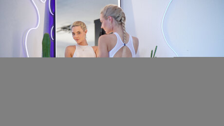 Whoispiperpresley エロティックなモデル 写真