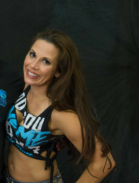 Mickie James ポルノモデル 画像