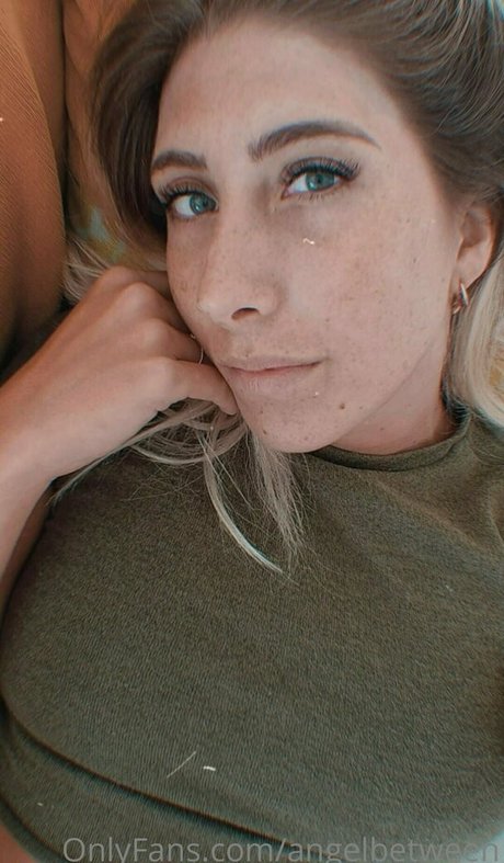 angelbetween 可愛い女優 写真