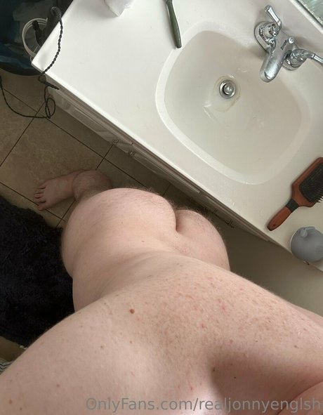 realjonnyenglsh ポルノスター 裸 写真