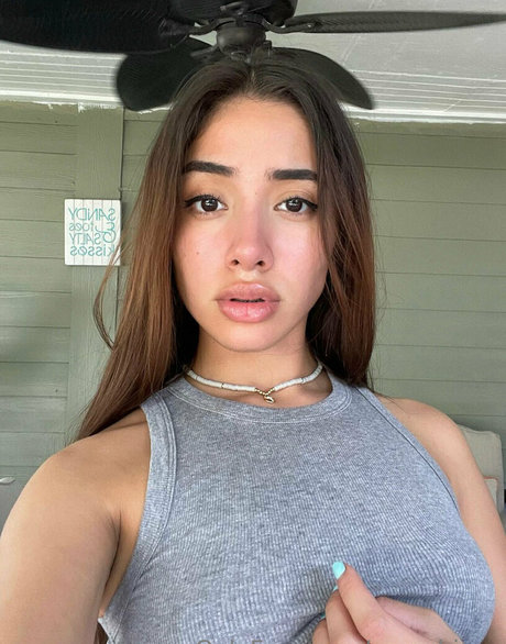 レズビアンファックOnlyFans エロチック 写真