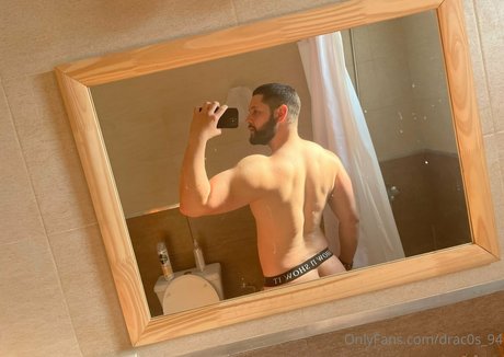 ポーグ POV オンリーファンズ アートxxx 画像