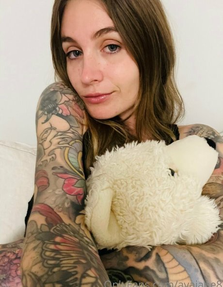 avajane8 xxxモデル 画像