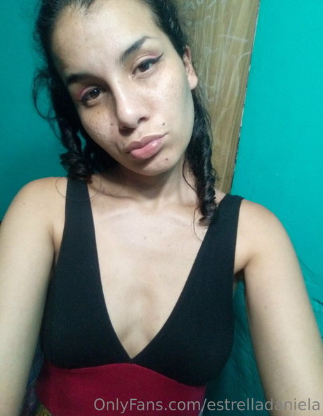 estrelladaniela ポルノ女優 写真