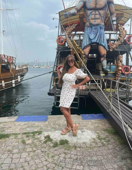 puff mommy xxx アートスター 画像