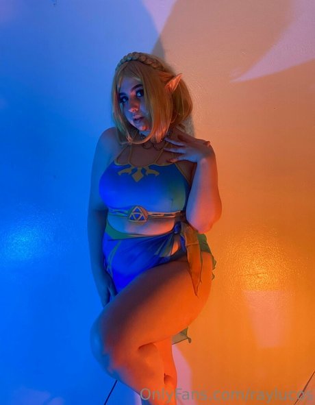 raylucos セックスポルノスター 写真