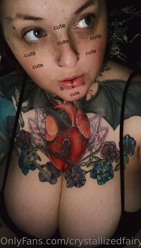 crystallizedfairy ホット女優 写真