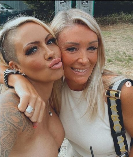 Jodie Marsh 美しいスター ギャラリー