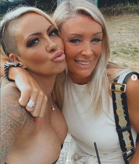 Jodie Marsh ヌード女優 ギャラリー
