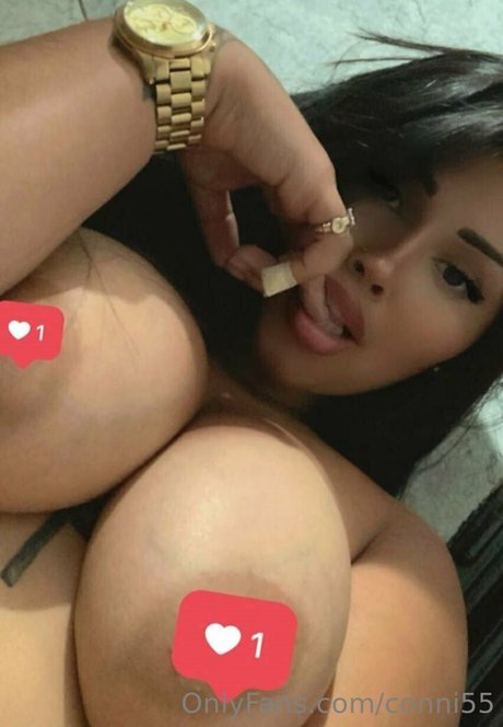 conni55 可愛い女優 写真