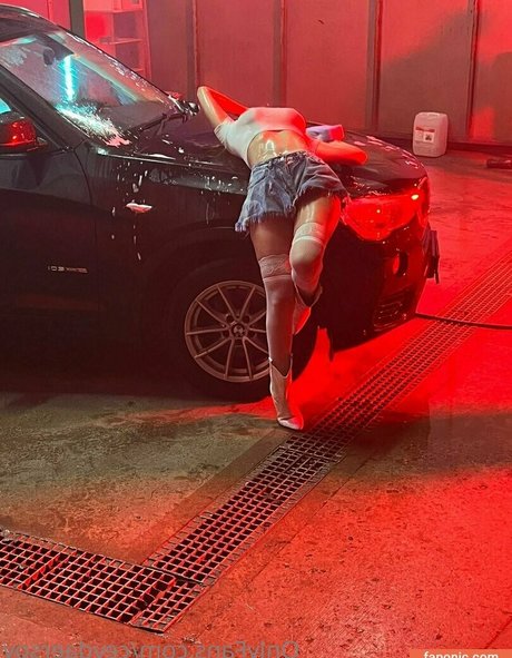 Ceyda Ersoy スター ヌード 写真