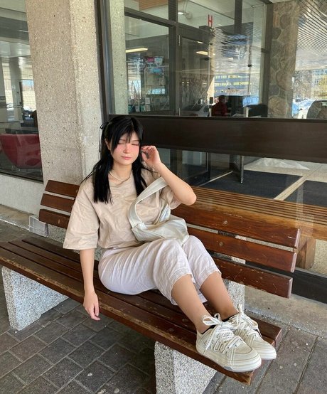 Karenxtran アートモデル 写真