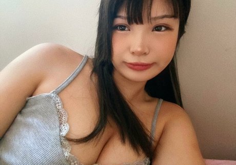 Karenxtran ポルノ女優 写真