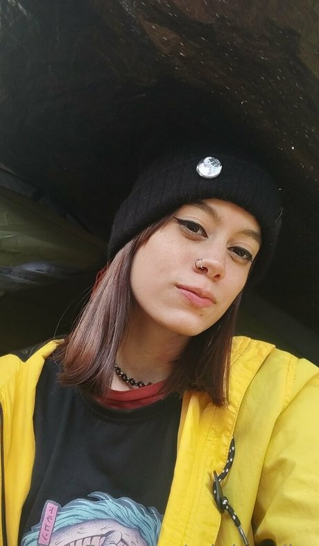 ナースロールプレイ OnlyFans アートヌード 画像