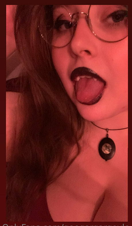 geegargargoyle セクシーモデル 写真