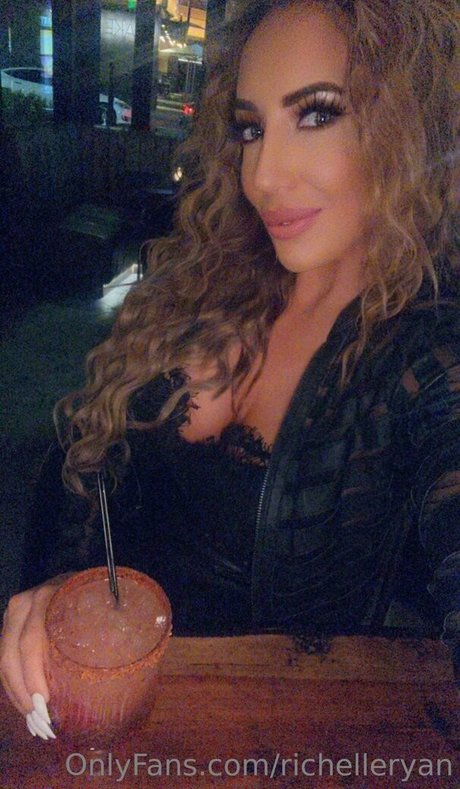 richelleryan 最高のポルノスター 画像