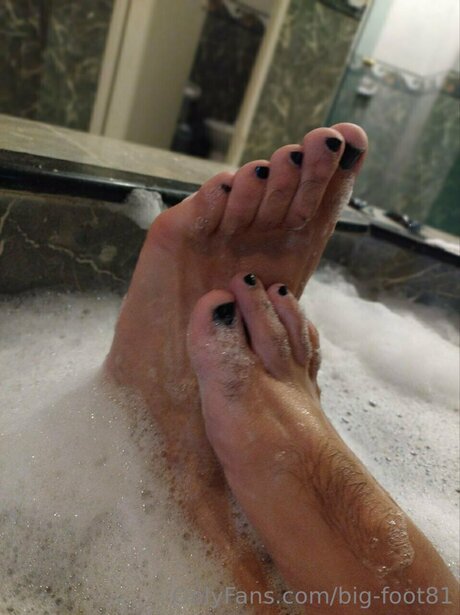 Big Foot81 top profile image