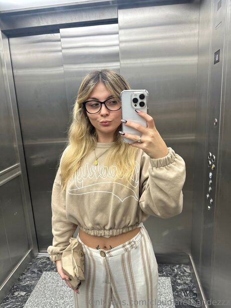 Claudiafernandezzz 最高のスター 画像