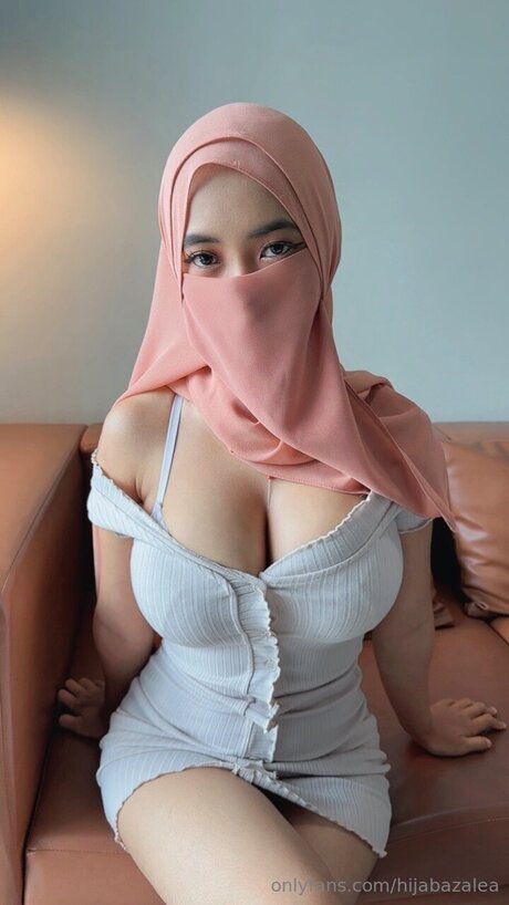 Hijabazalea トップモデル ギャラリー