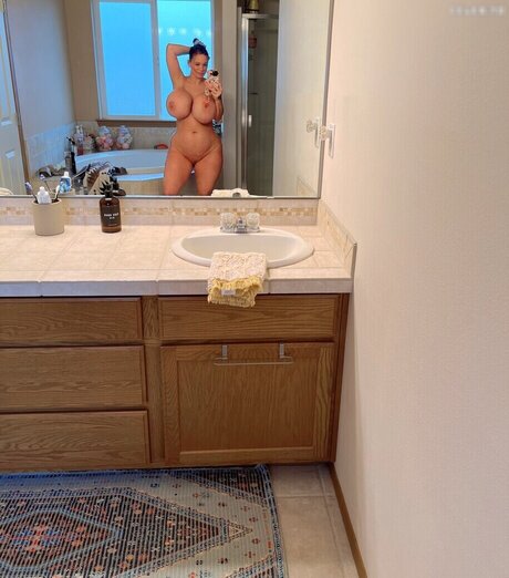 Brittany Elizabeth Welsh ポルノスター xxx 写真