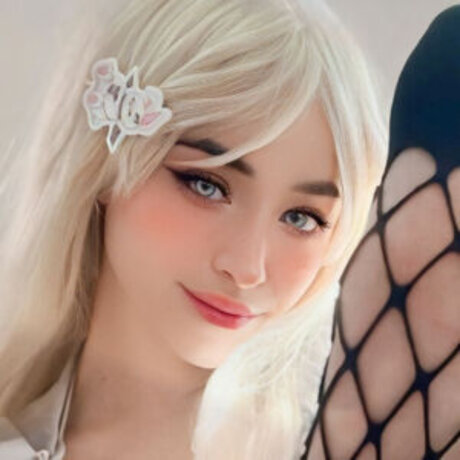 Prismaa 最高の女優 写真