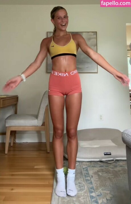 Mia Rogan 高品質モデル 写真