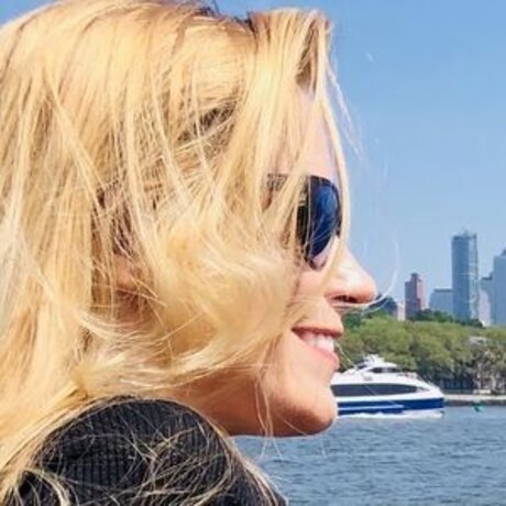 Andrea Kaiser xxxポルノスター 写真