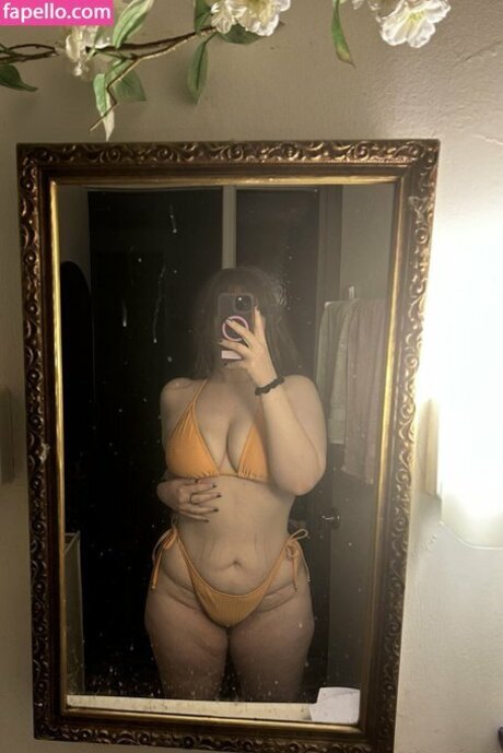 lilcosmicbunny ポルノモデル 写真