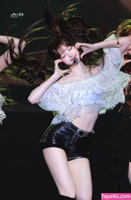 Hong Eunchae エロティックなポルノスター アーカイブ