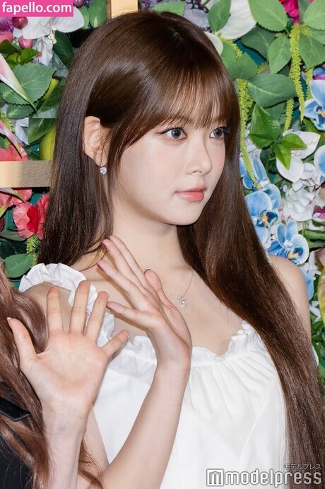 Hong Eunchae  裸モデル 画像