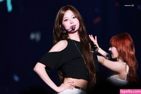 Hong Eunchae ポルノスター HD 写真