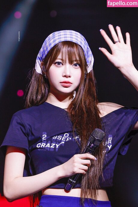 Hong Eunchae  エロティックなモデル 画像