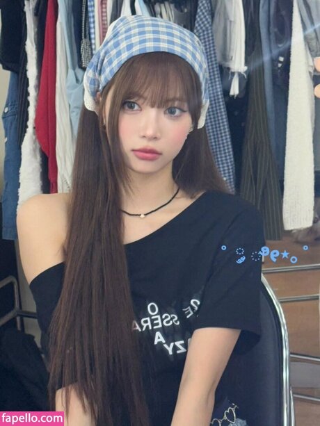 Hong Eunchae  エロティックなスター 写真