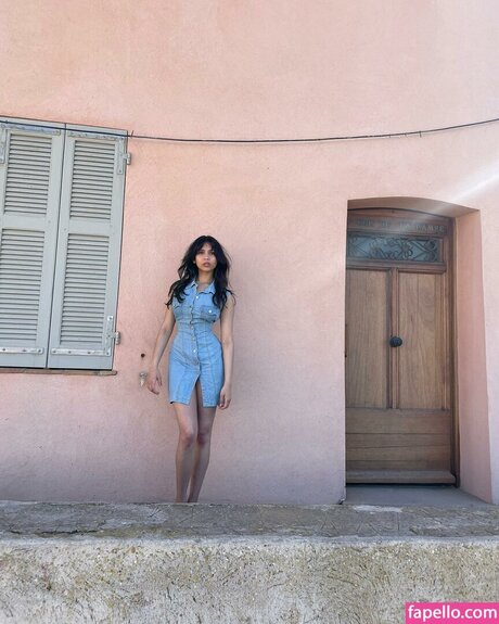 Anika Vishwanath 最高のモデル 写真
