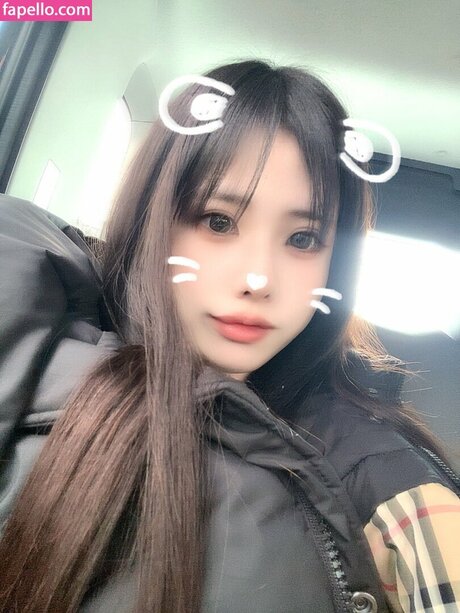Suzu Aikawa モデル 写真
