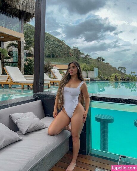 Maricel Freire Hotwife ホットなスター 写真