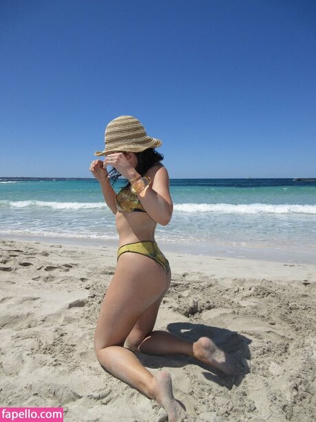 Andrea Londo 女優 写真
